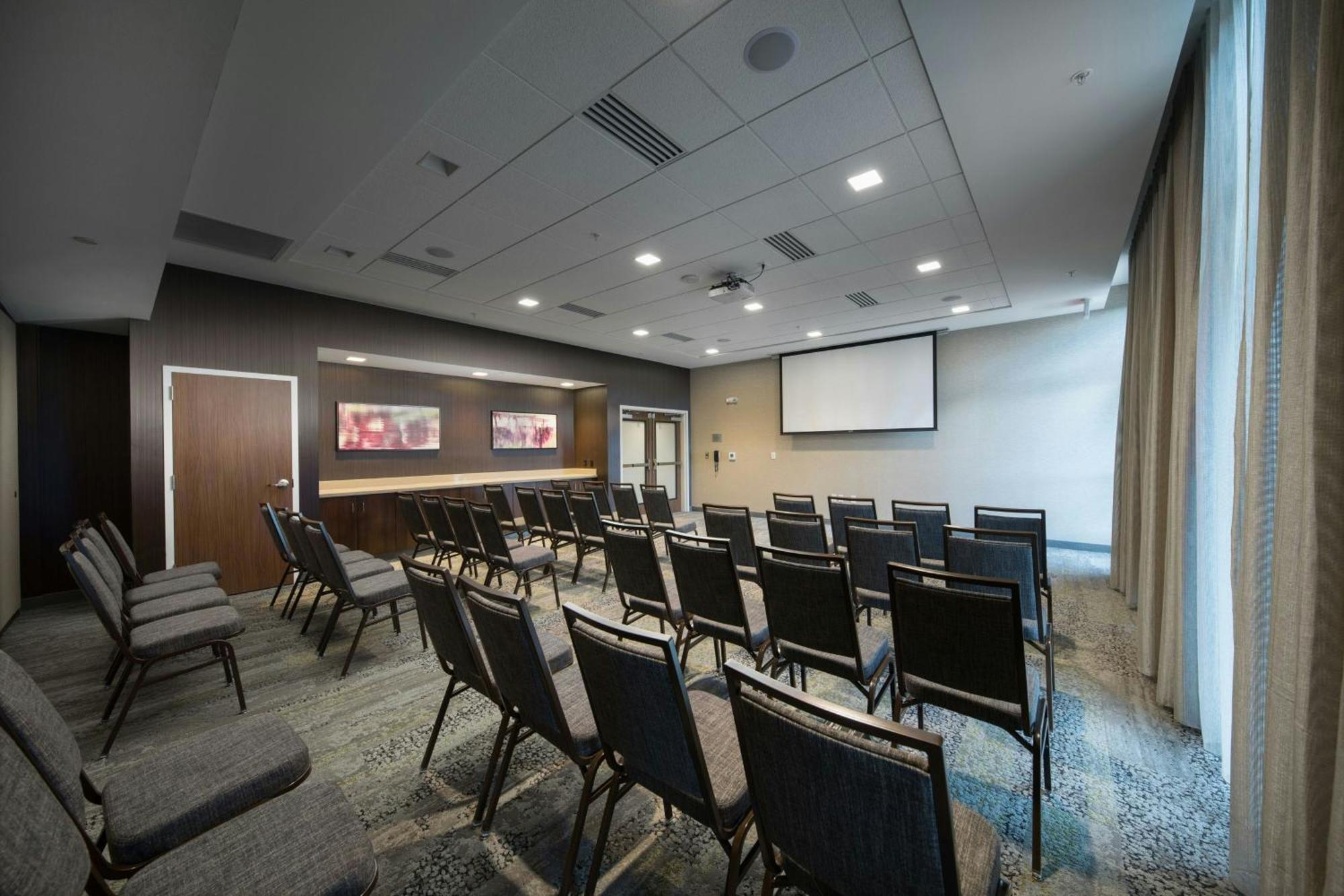 Courtyard By Marriott Russellville Dış mekan fotoğraf