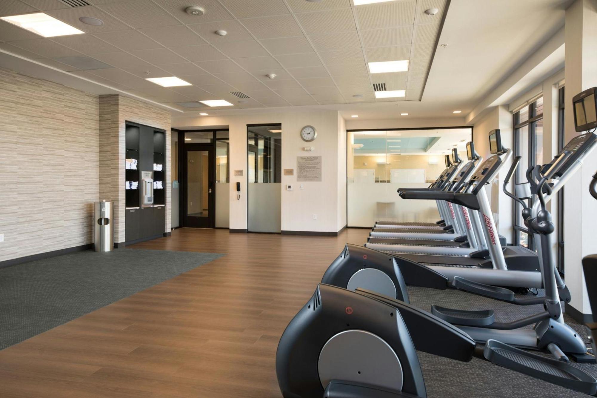 Courtyard By Marriott Russellville Dış mekan fotoğraf
