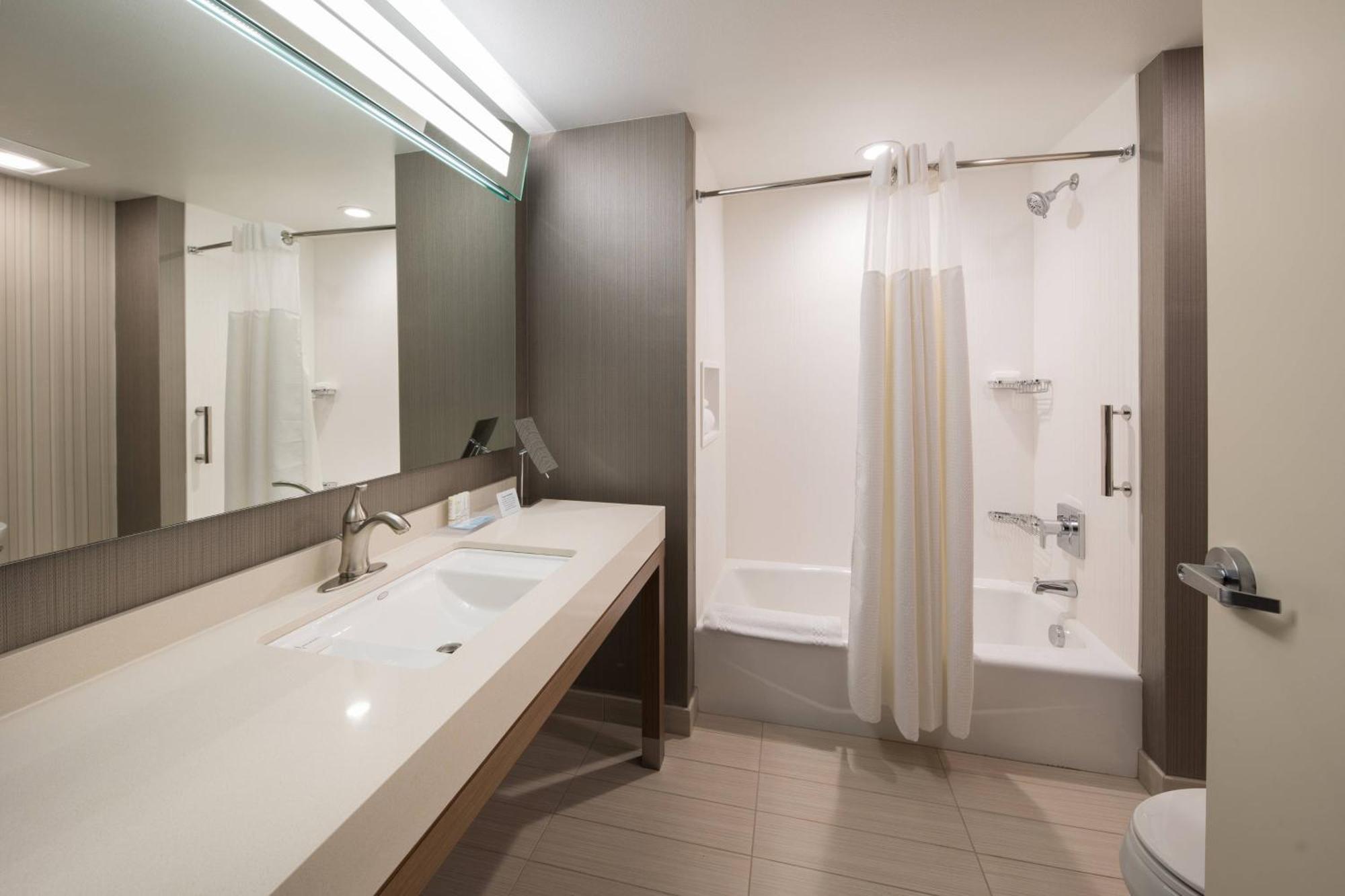 Courtyard By Marriott Russellville Dış mekan fotoğraf